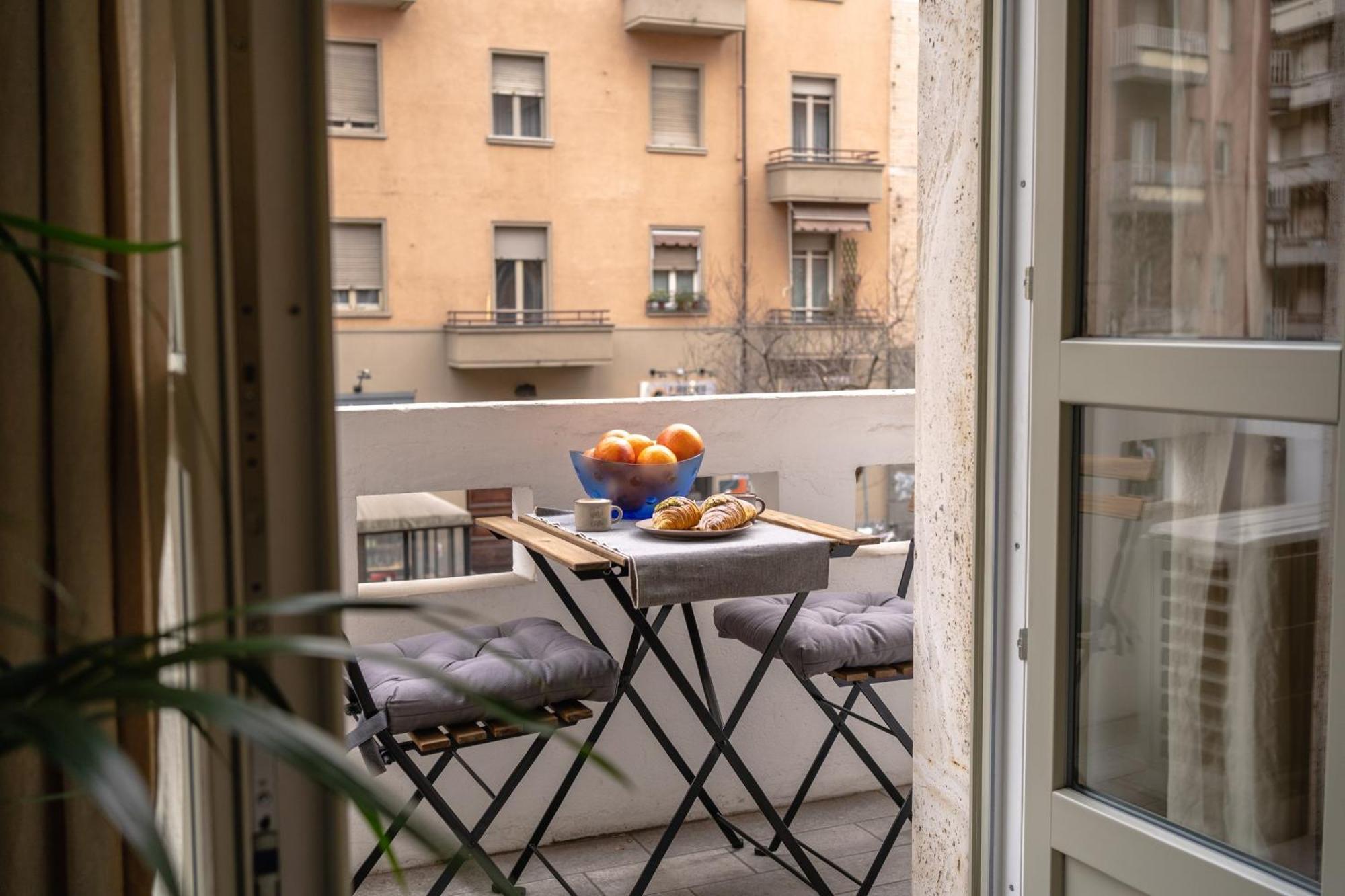 Porta Nuova - Alpitour Free Parking & Netflix Apartment Torino Exterior foto